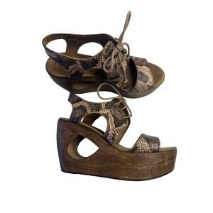 Anthropologie Schuler & Sons Wedges Women 7B Leather Reptile Wood Heels Naja